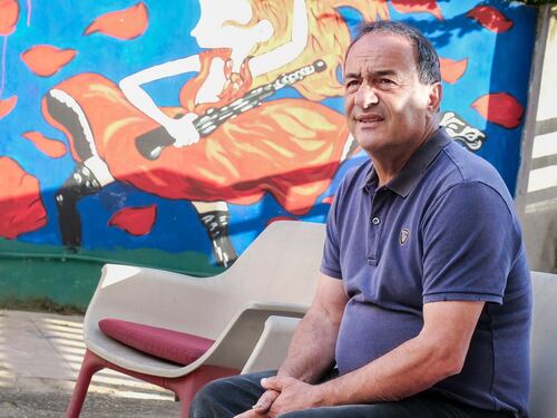 Mimmo Lucano choc: "Servono più soldi", le fatture false degli immigrati