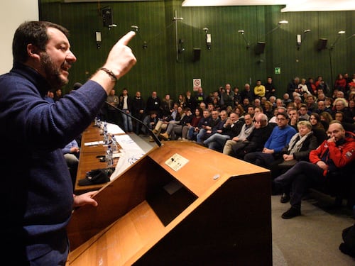 Domani la memoria di Salvini. In Giunta numeri in bilico