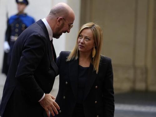 Migranti, Michel a Meloni: patto Ue entro la legislatura. Palazzo Chigi: piena sintonia