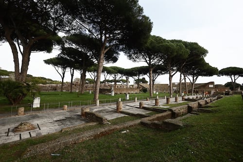 Da Ostia al Colosseo in bicicletta, ecco il percorso. "Non darà fastidio alle auto"