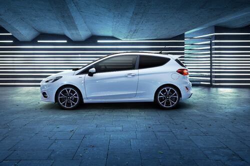 Arriva una nuova Ford Fiesta elettrificata