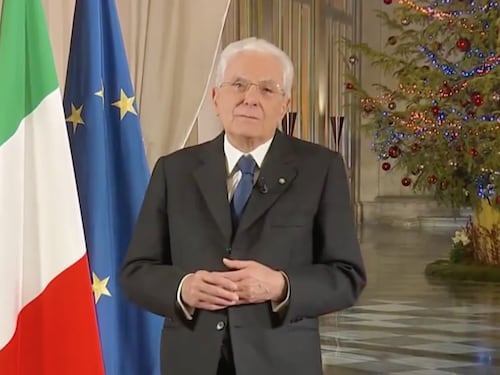 Mattarella, discorso di fine anno: “Contro le guerre serve la cultura della pace”. Monito ai giovani