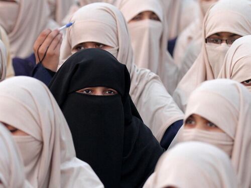 La Lega rilancia l'Osservatorio anti Islam: niente velo e permesso a punti