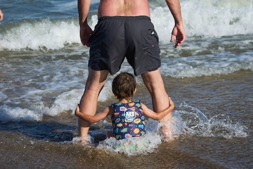 Meteo, l’Italia nella morsa del grande caldo: temperature record a giugno, l’afa africana non dà scampo