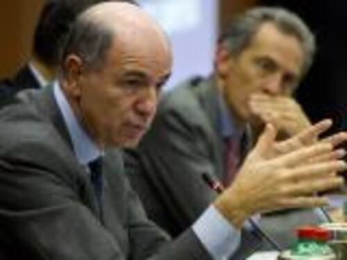 Allarme Confindustria: "Italia in recessione"
