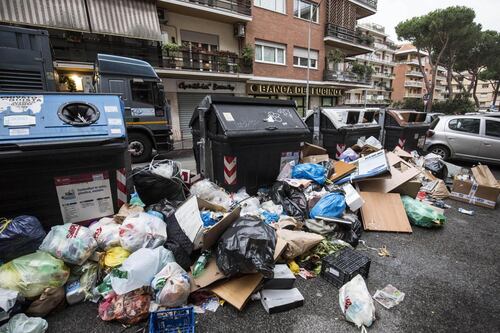 L'Emilia si prende i rifiuti di Roma: "Ma solo per 40 giorni"