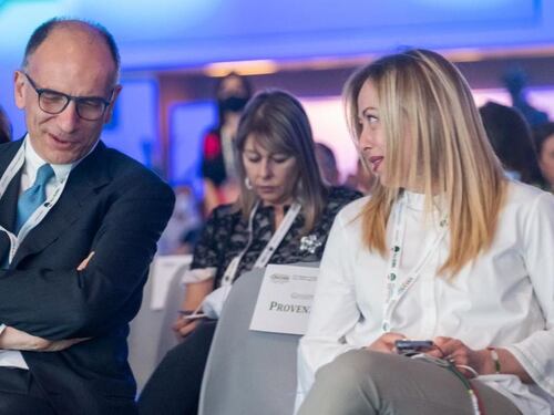 Elezioni, primo sondaggio dopo la crisi. Meloni e centrodestra su, Pd al bivio. M5s addio: quanto vale Di Maio