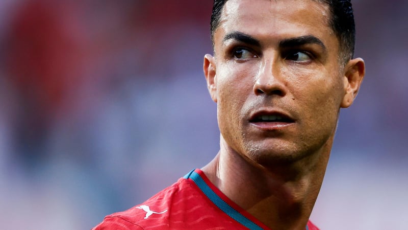 Calcio, Cristiano Ronaldo sospeso dalla nazionale portoghese. Cos’è successo
