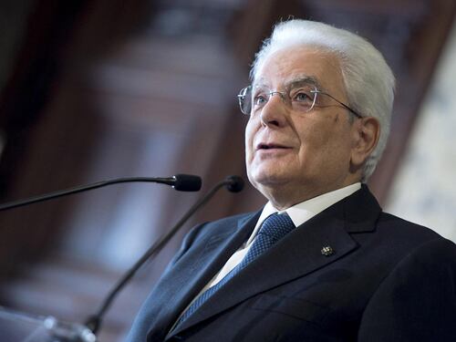 Mattarella si inventa pure la xenofoibia: "Il problema delle foibe? Il fascismo"