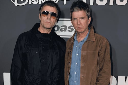 Oasis, la reunion dei record arriva anche in streaming
