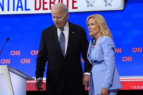 Joe Biden, l'ipotesi sul "disturbo cognitivo": parla lo psicogeriatra