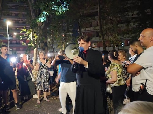Emergenza case occupate, corteo di 300 cittadini con Don Coluccia: "Abbiamo paura"