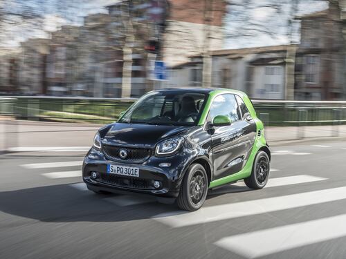 Più autonomia con la nuova Smart elettrica