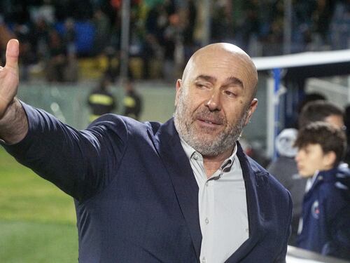 Terni, Bandecchi fa il bullo con la giornalista: “Se mi interrompe posso difendermi”