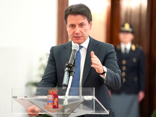 Conte prende tempo sulla Tav: "La decisione entro venerdì"