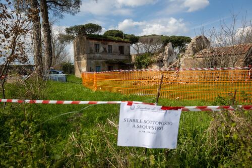 Gli anarchici "a casa" del Comune di Roma almeno dal 2018