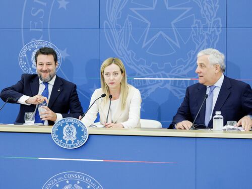 Russia, Tajani chiude il caso con Salvini: “Una frase non mina la coesione del governo”