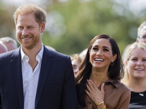 Meghan Markle risponde alle provocazioni sul nuovo sito Sussex: "C'è un motivo"