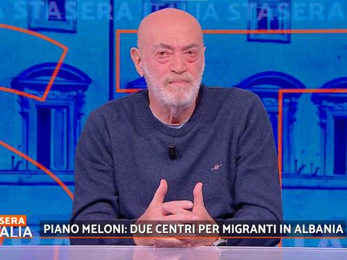Stasera Italia, Capuozzo rompe la narrazione di sinistra sui migranti: “E’ offensivo”