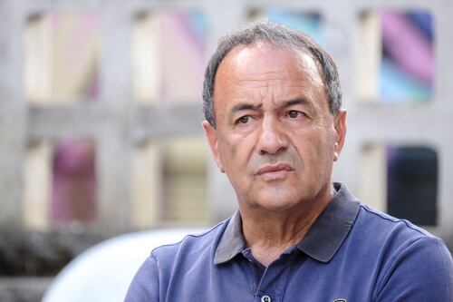 L’ultima di Lucano: l’assistente chiede 767 mila euro a Riace