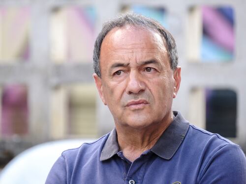 L’ultima di Lucano: l’assistente chiede 767 mila euro a Riace