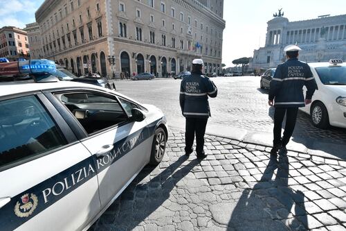 Coronavirus, attenti scattano i controlli. Verifiche a tappeto anche nei luoghi della movida