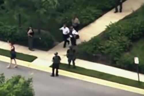 Uomo spara nella sede di un giornale nel Maryland. Morti e feriti. Fermato il killer