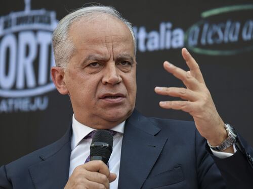 Piantedosi: "Dopo l'arresto di Hannoun tutta la politica sia unita. Servirebbe a poco piangere o prendere le distanze dopo"