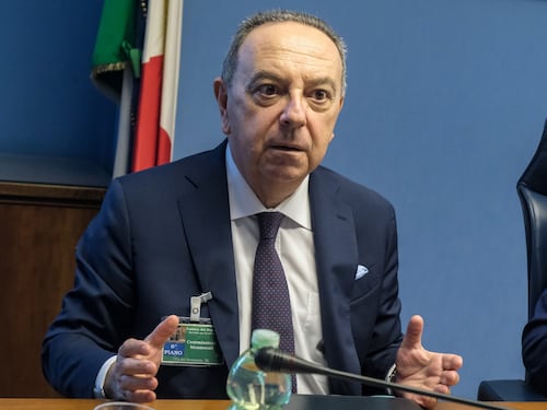 Violenza sulle donne, l’allarme di Lo Voi: “A Roma 10 casi al giorno”