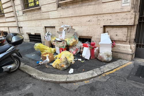 Salasso rifiuti, quest'anno la Tari aumenta ma la città è ancora sporca