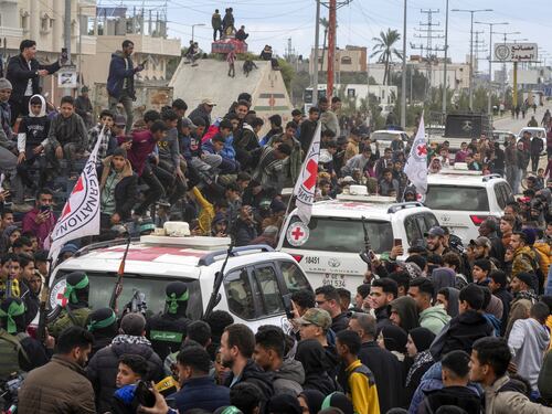 Medio Oriente, l'accordo non salta. Hamas: "Sabato rilasceremo tre ostaggi"