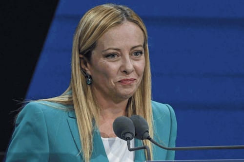 L'ascesa di Giorgia Meloni, donna sola al comando