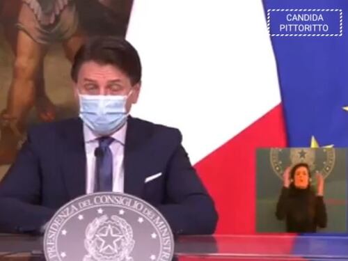 Arriva il Mes in fiera. Conte spiega il gioco di Natale