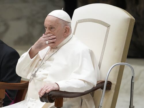 Papa Francesco, allerta sempre viva sulle condizioni di salute. “Non sto bene”