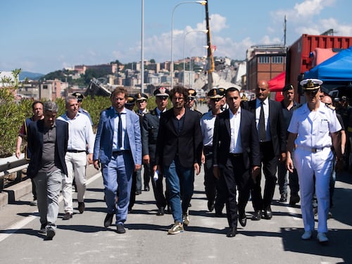 Il governo tira dritto su Autostrade: "Avviata la revoca della concessione"