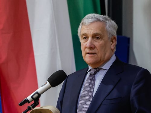 Forza Italia, Tajani: "Rinnovamento? C'è già, chi avrà più voti vincerà"