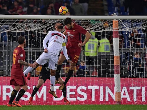 Roma, tre punti da infarto. Col Cagliari decide la Var