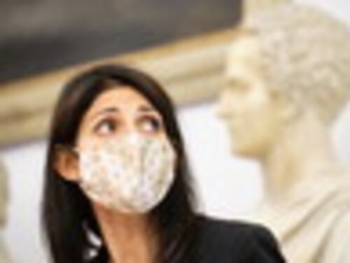 La Raggi scrive a Eurnova e alla Roma: sullo stadio di Tor di Valle 30 giorni per spiegare