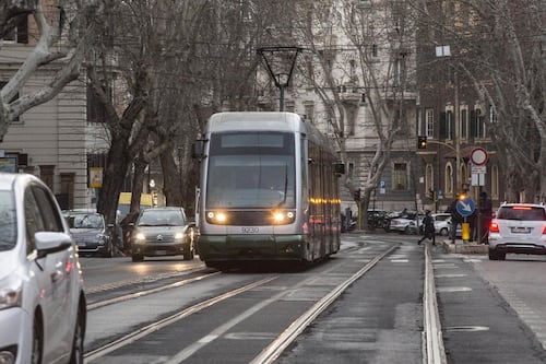 Tram da Termini a Tor Vergata, sei offerte per i lavori. Cantieri dal 2027