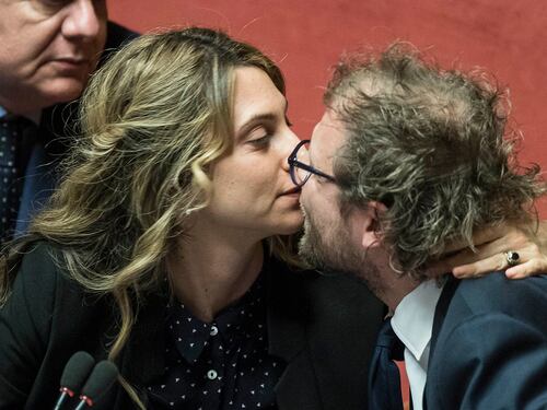 Caso Consip, bocciata la sfiducia al ministro Lotti con 161 no