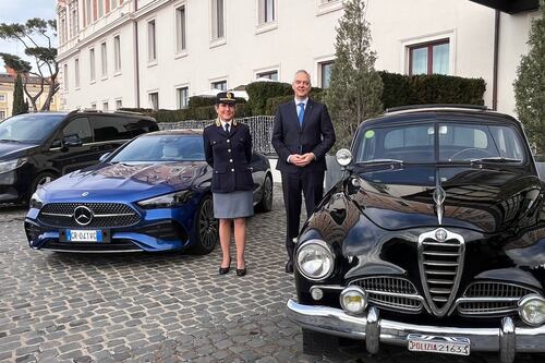 Tecnologia Mercedes contro i furti d'auto