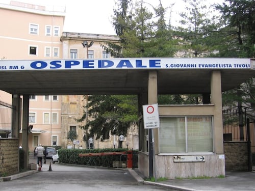 Tivoli, la veglia funebre finisce a coltellate