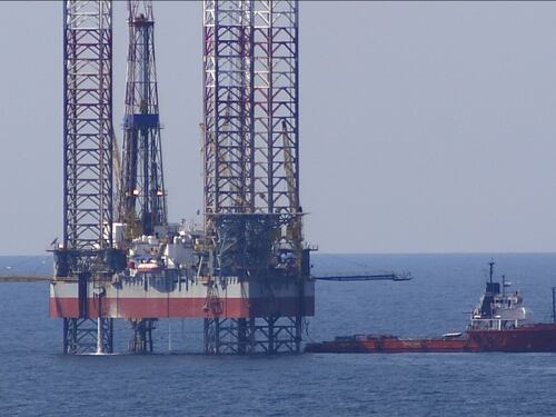 Scoppia il caos sulle trivelle nel Mar Ionio. Di Maio: "Tutte bugie, le ha volute il Pd"