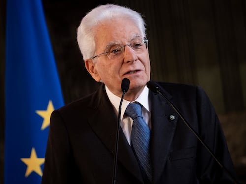 Sanità, Quirinale contro la stampa di sinistra. L'ira di Mattarella