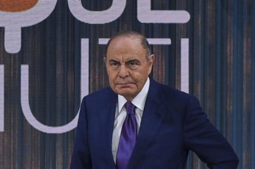 Bruno Vespa fulmina Ruotolo: "Chieda a Gentiloni e a Minniti". La replica di fuoco alla sinistra