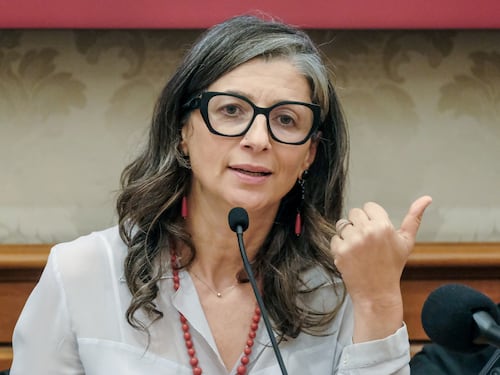 Albanese regina delle toghe rosse premiata dal Festival ProPal. Il sindaco umiliato è un caso