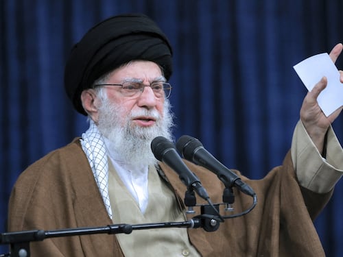 Chirico: la beffa dell’ayatollah Khamenei che cita la forza di Gesù