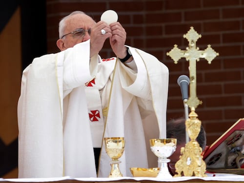 Il Papa ai giovani: «La Chiesa si aspetta molto da voi»