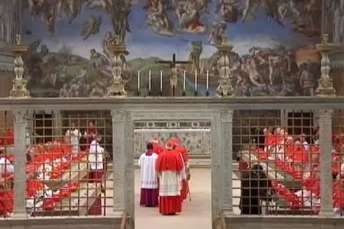 Conclave, "carboidrati, liquidi e verdure": qual è la dieta ideale per i cardinali