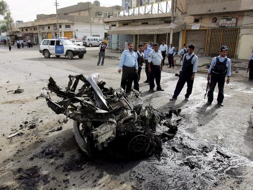 Iraq: kamikaze contro posto di blocco